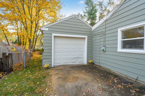 A home in Pennfield Twp