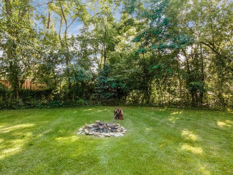 A home in West Bloomfield Twp