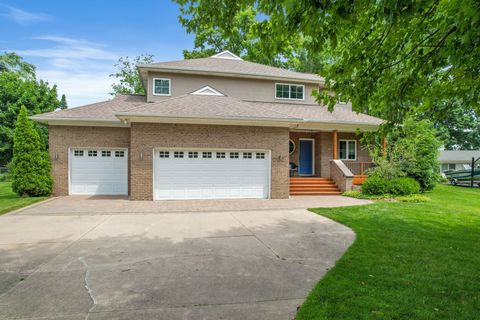 A home in Commerce Twp