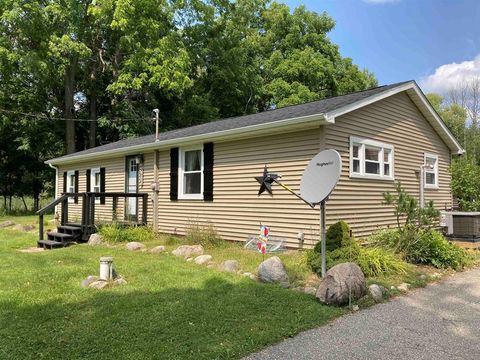 A home in Rose Twp