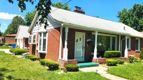 A home in Warren