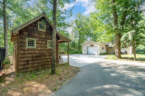 A home in Moffatt Twp