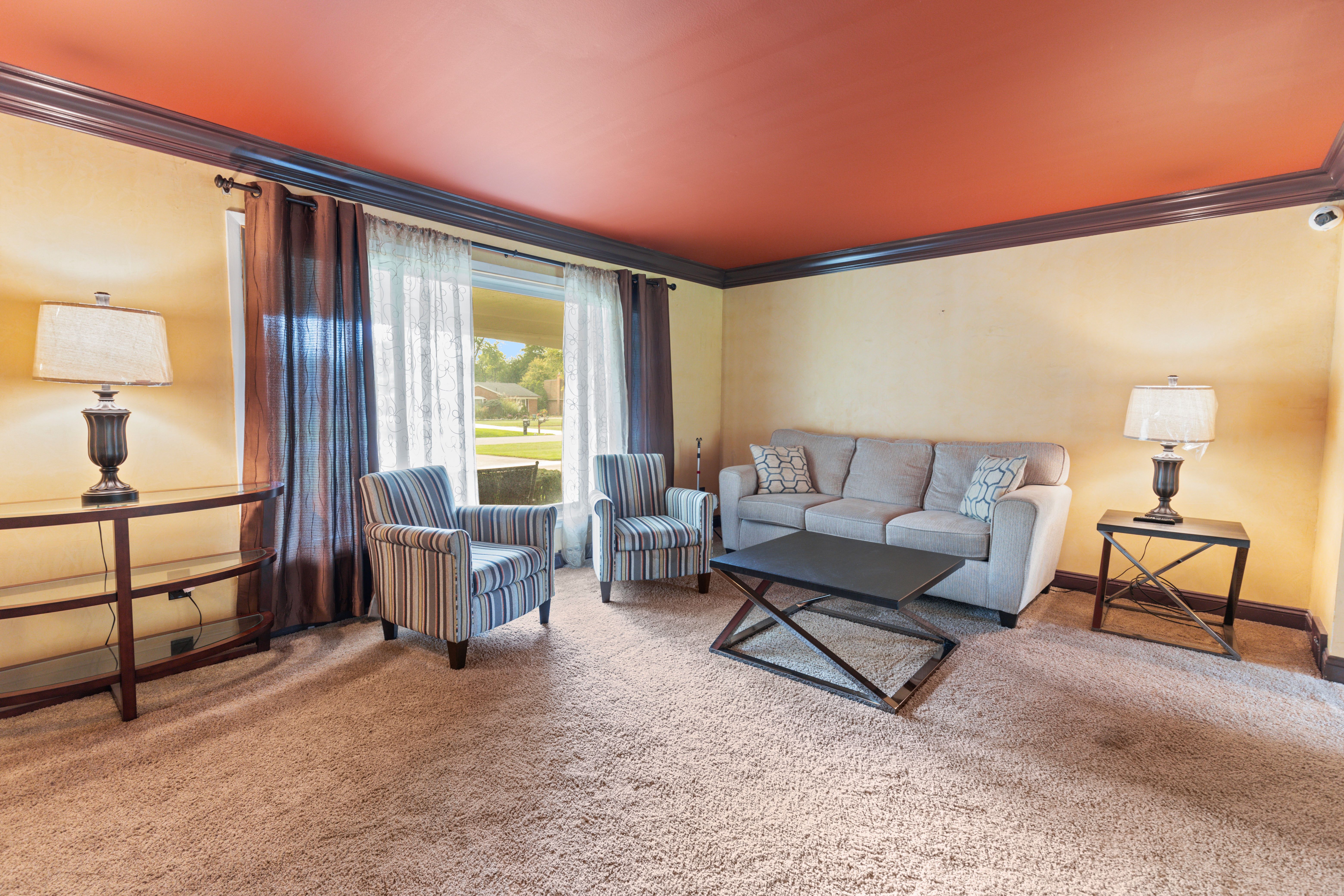 18230 RAINBOW Drive