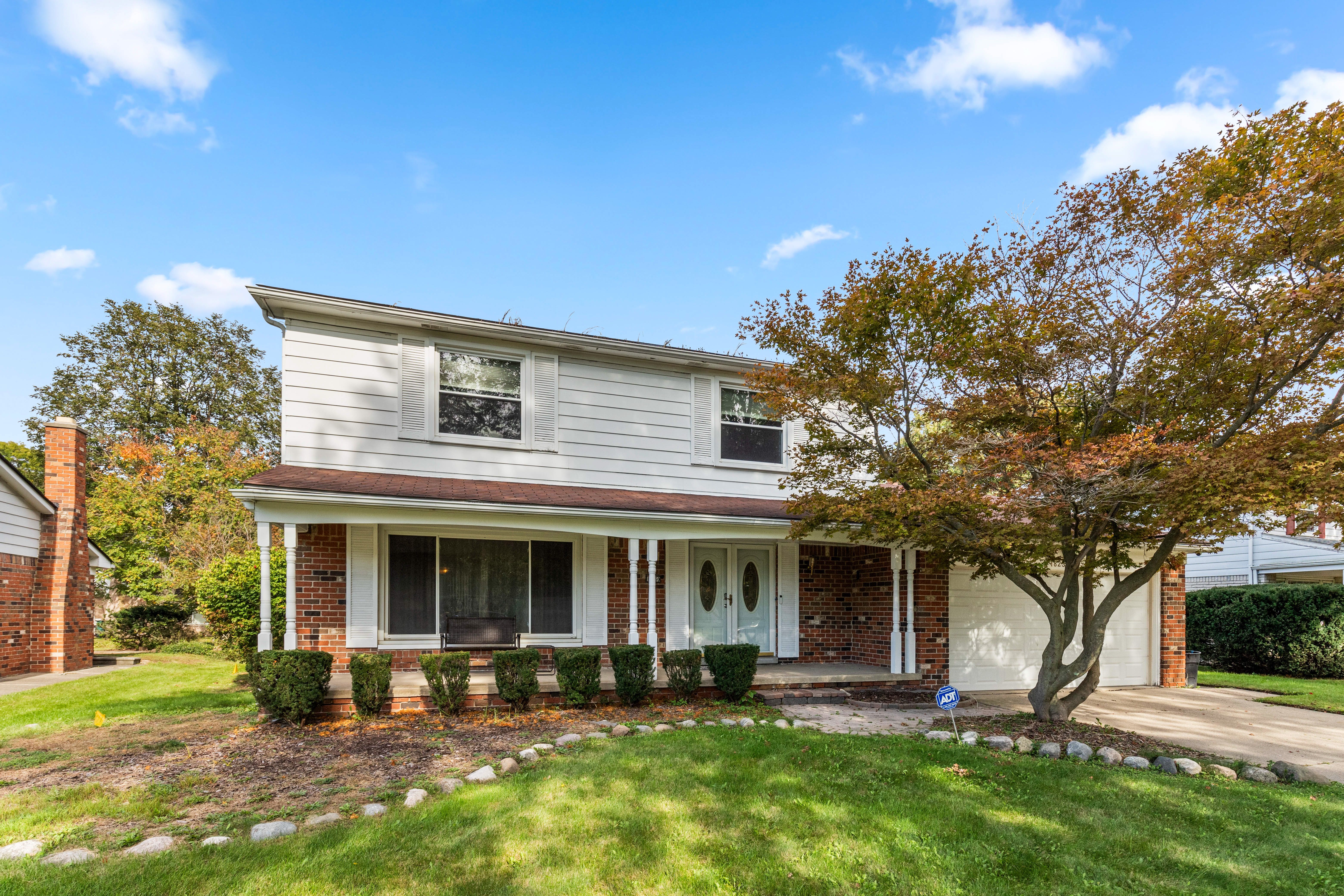 18230 RAINBOW Drive
