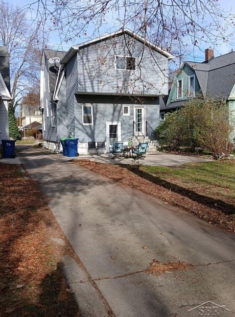 A home in Bay City