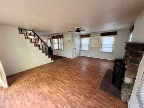 A home in LaGrange Twp