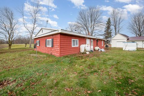 A home in Home Twp