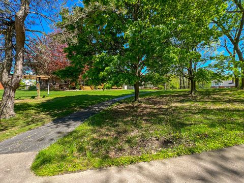 A home in Farmington Hills