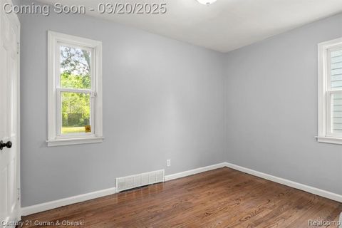 A home in RedfordCharterTownship_Wayne
