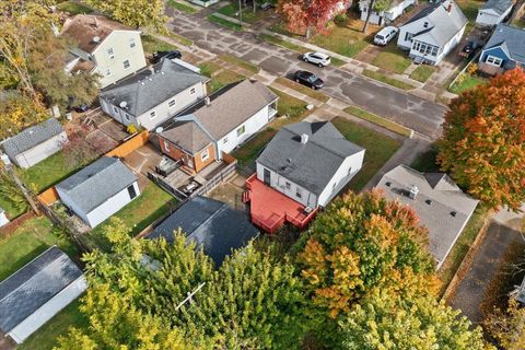 A home in Hazel Park