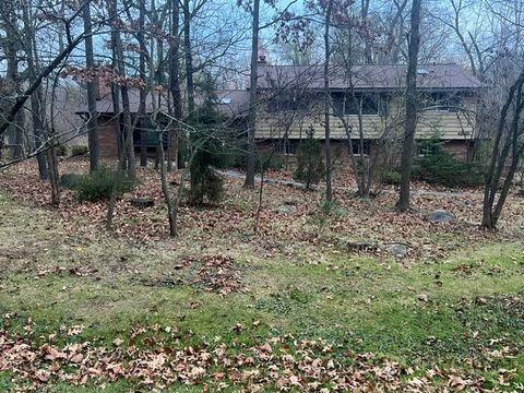 A home in West Bloomfield Twp