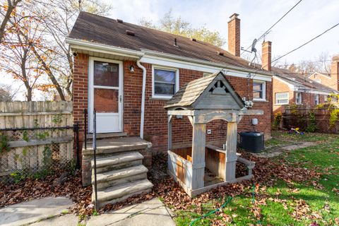 A home in Inkster