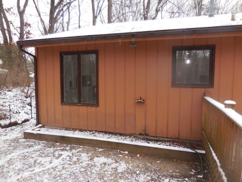 A home in Pennfield Twp