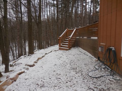 A home in Pennfield Twp