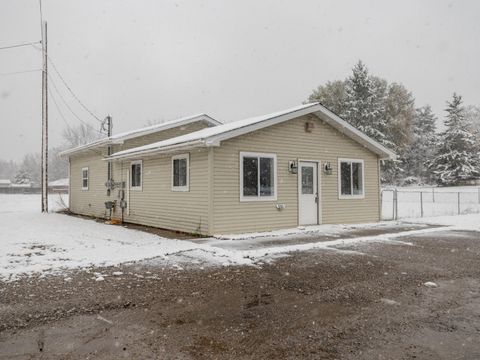 A home in Paw Paw Vlg