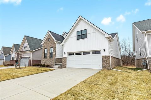 A home in West Bloomfield Twp