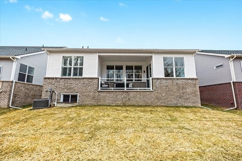 A home in West Bloomfield Twp