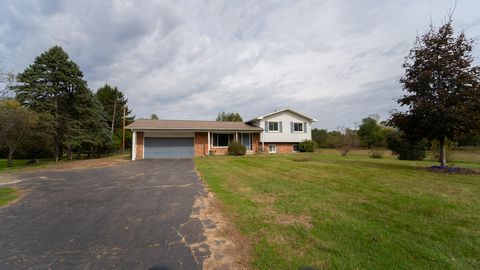 14076 Plank Road Milan City MI 48160