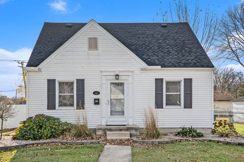 A home in Garden City