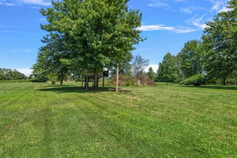 A home in Three Oaks Twp