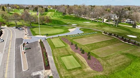 A home in Bloomfield Twp