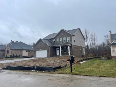 A home in Grand Blanc Twp