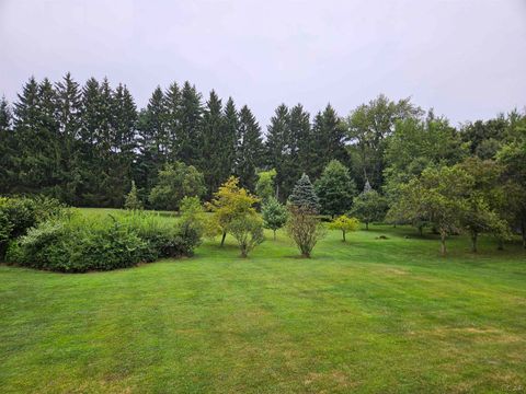 A home in Pittsford Twp