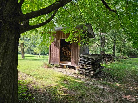 A home in Pittsford Twp