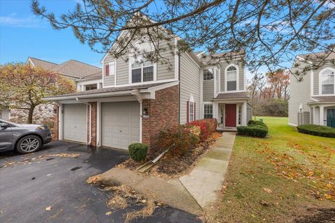 A home in Bloomfield Twp