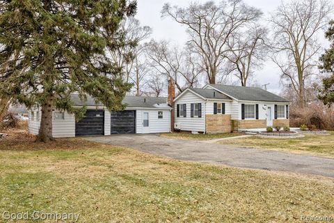 A home in Southfield