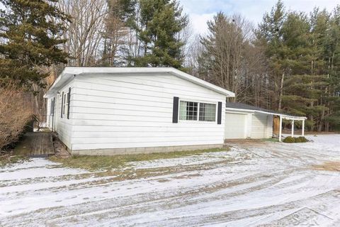 A home in Jerome Twp