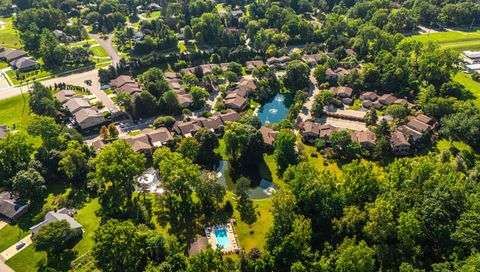 A home in West Bloomfield Twp