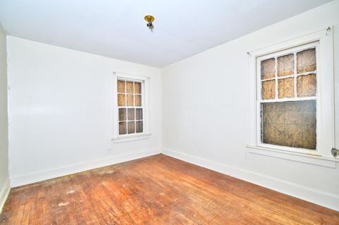 A home in YpsilantiCharterTownship_Washtenaw