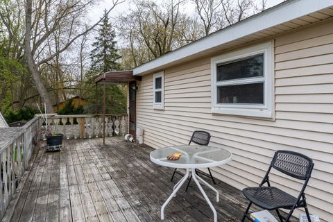 A home in West Bloomfield Twp