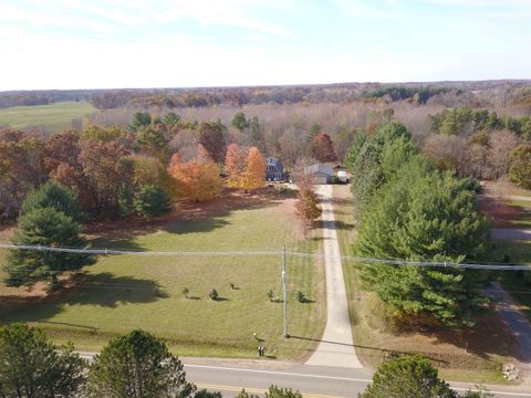 A home in Victor Twp