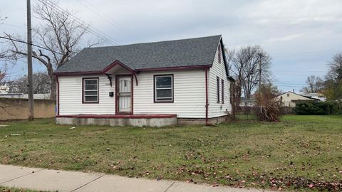 A home in Dearborn Heights