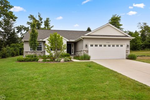 A home in Waterford Twp