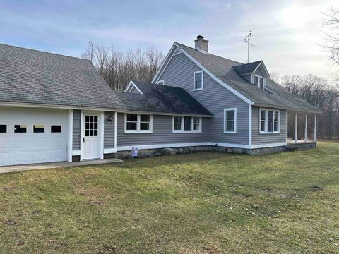 A home in Centerville Twp