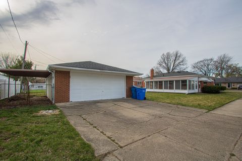 A home in Warren