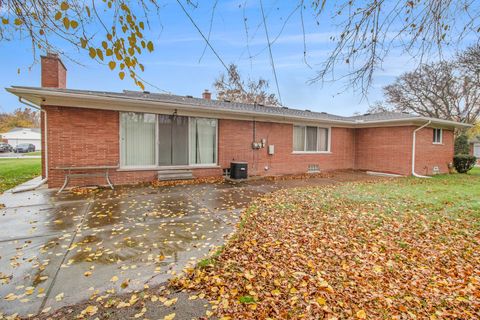 A home in Southfield