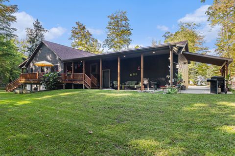 A home in Deerfield Twp