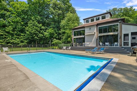 A home in New Buffalo Twp