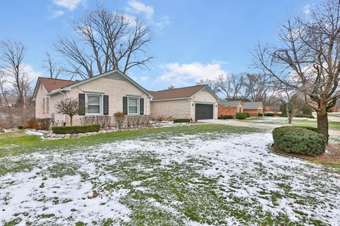 A home in Bloomfield Twp