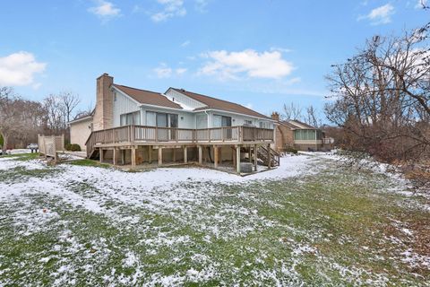 A home in Bloomfield Twp