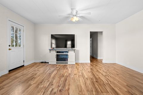 A home in ConvisTownship_Calhoun