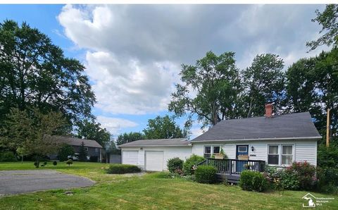 A home in Frenchtown Twp