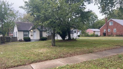 A home in Dearborn Heights