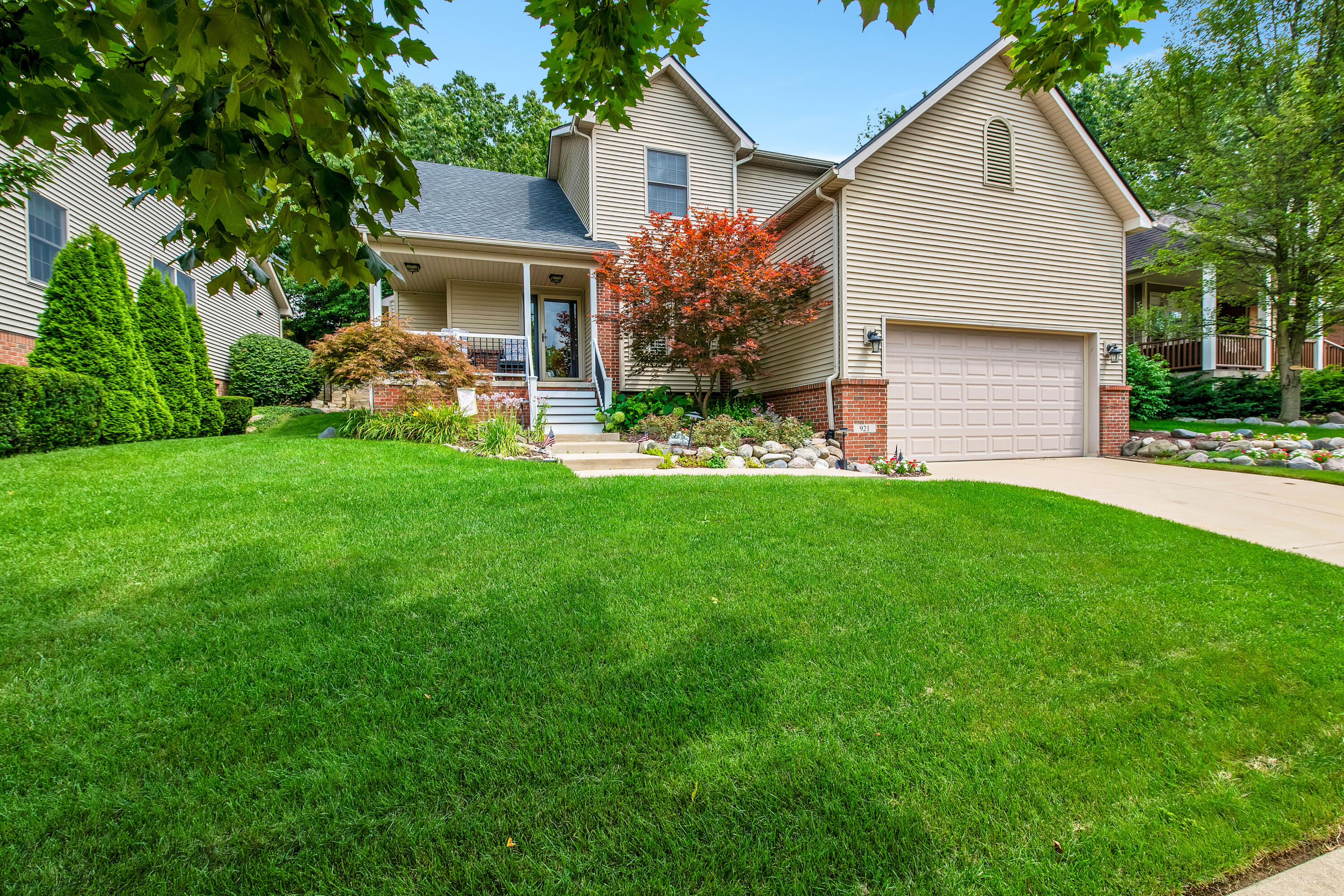 View Brighton, MI 48116 house