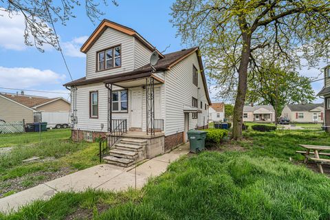 A home in Lincoln Park