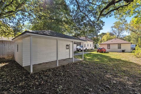 A home in Kalamazoo Twp